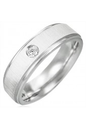 Plieninis žiedas su cirkonio kristalu